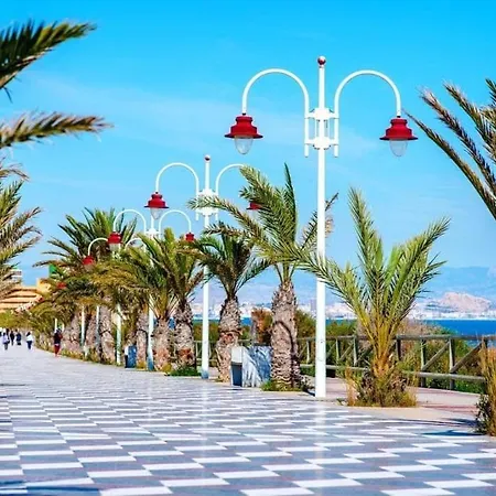 Spanish Sun - 500 M From The * Arenales del Sol